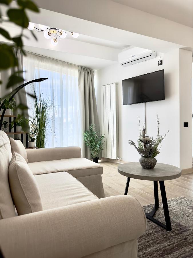 Năvodari Aqua Vista Infinity Resort & Spa - Studio Lux - Piscina Infinity, Jacuzzi, Sauna, Gym - Privat מראה חיצוני תמונה