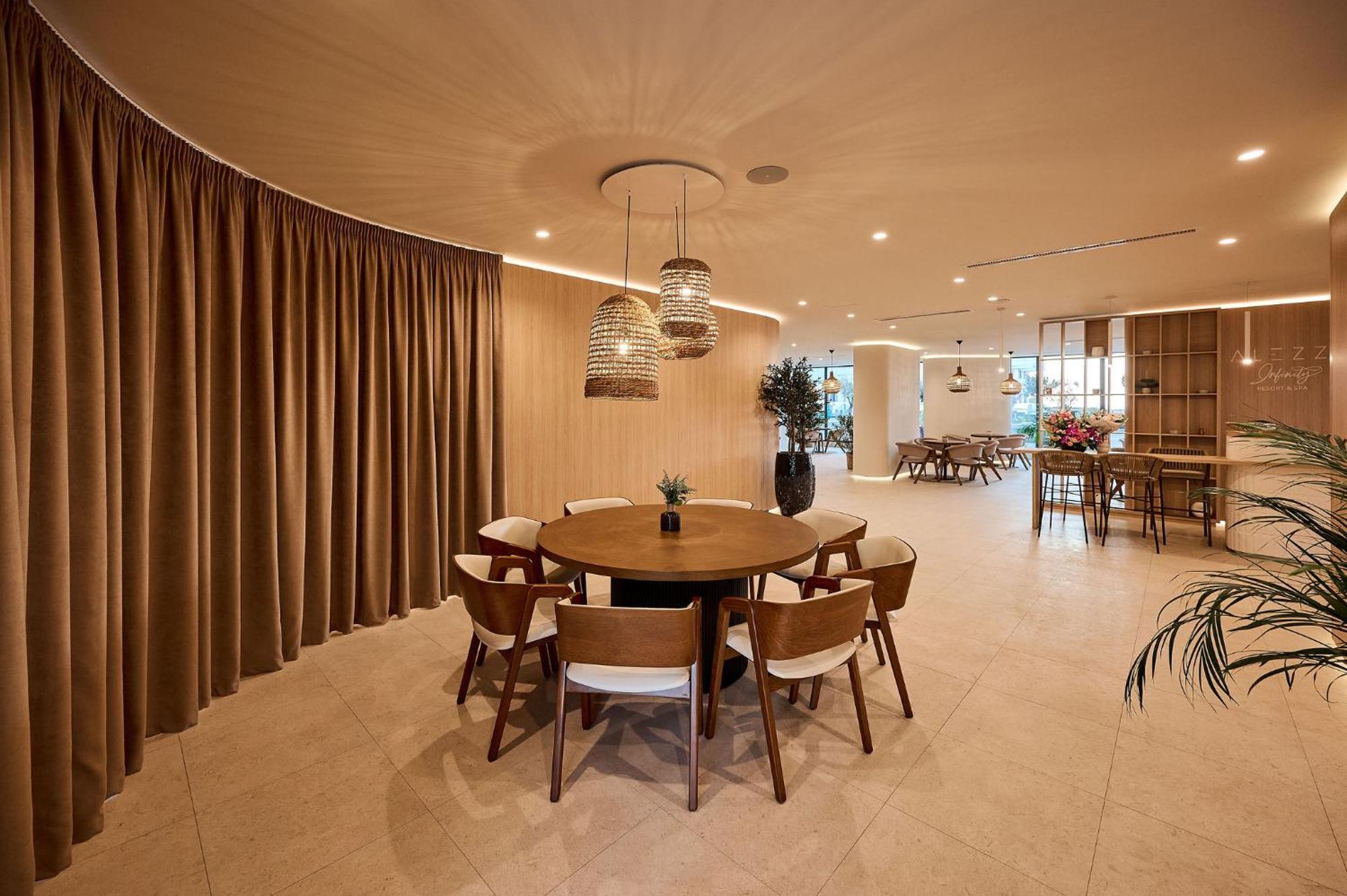 Năvodari Aqua Vista Infinity Resort & Spa - Studio Lux - Piscina Infinity, Jacuzzi, Sauna, Gym - Privat מראה חיצוני תמונה